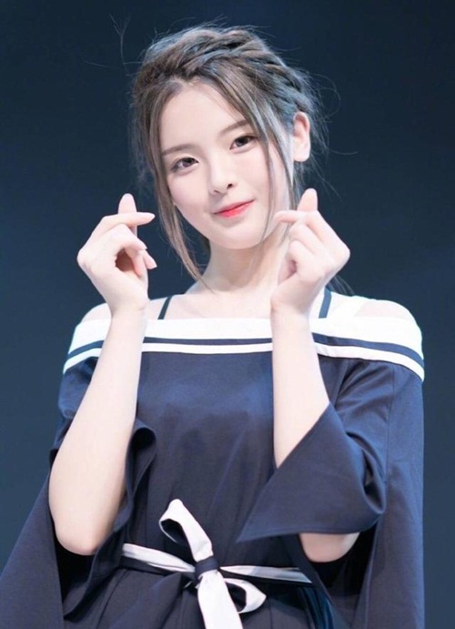 Dương Siêu Việt - “Mỹ Nhân Khóc Nhè” của làng giải trí Hoa Ngữ 3 duong sieu viet 2